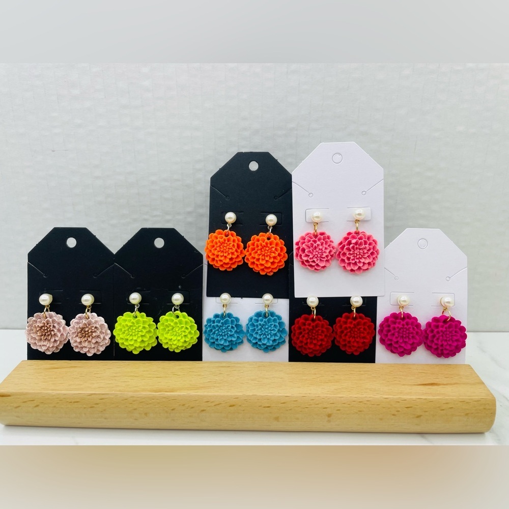 Handmade polymer clay earrings with pink hydrangea flower and white pearl